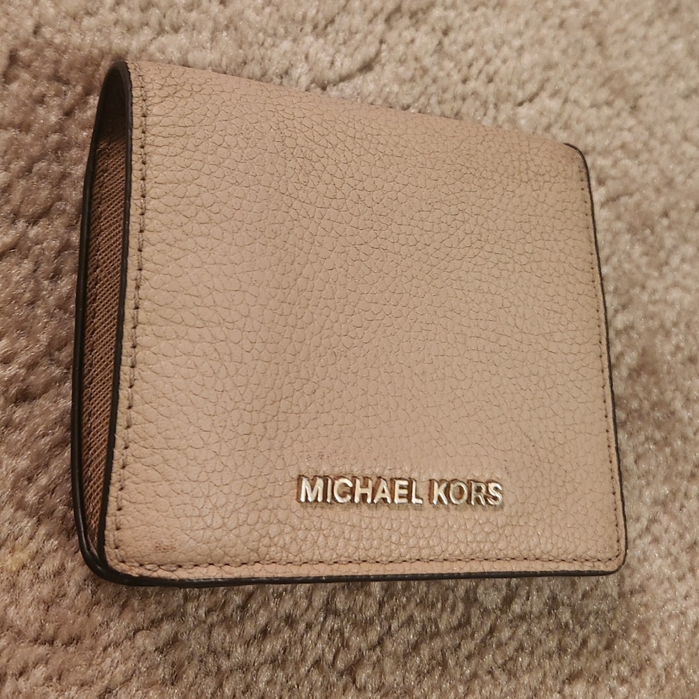 Michael Kors wallet